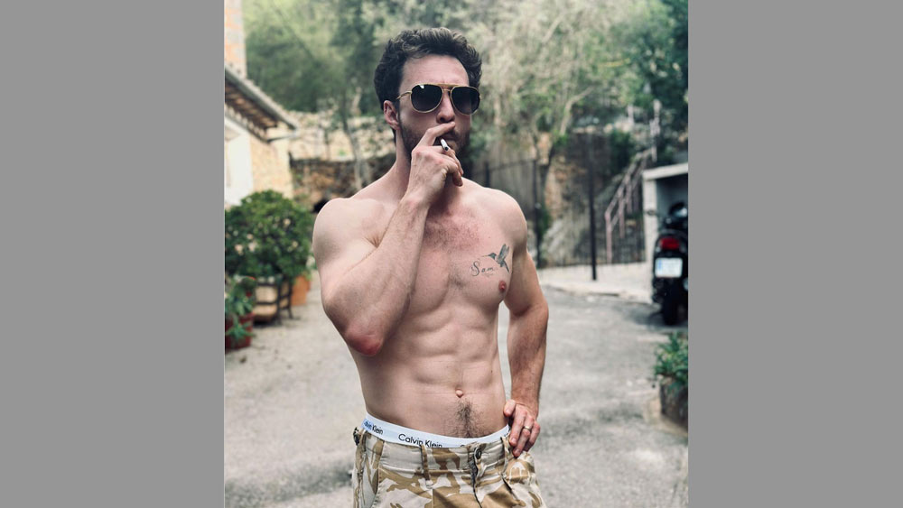 Hunky English Actor Aaron Taylor-Johnson Shows Off Sculpted Bod in Sizzling Insta Post